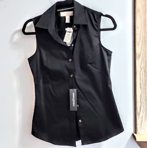Banana Republic Sleeveless Button Blouse